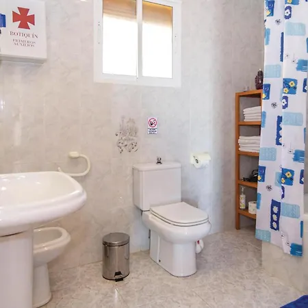 Holiday home In With Kitchen *
