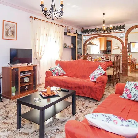 Holiday home In With Kitchen Torrox